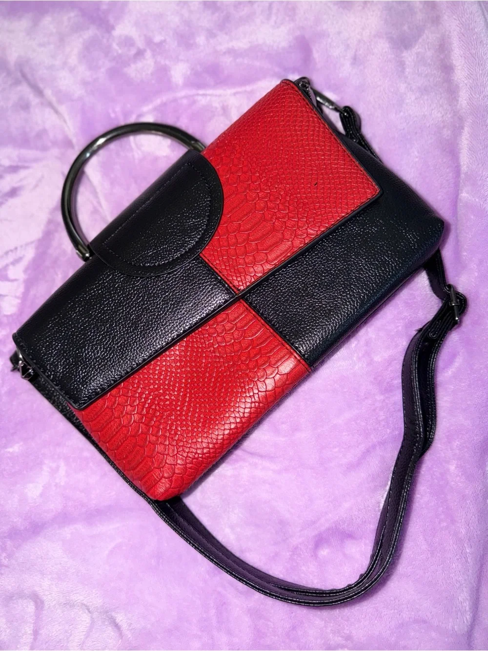 Elegant Two-Tone Black & Burgundy Patchwork Clutch